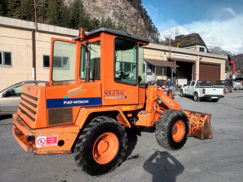 FIAT HITACHI EXCAVATORS W60H